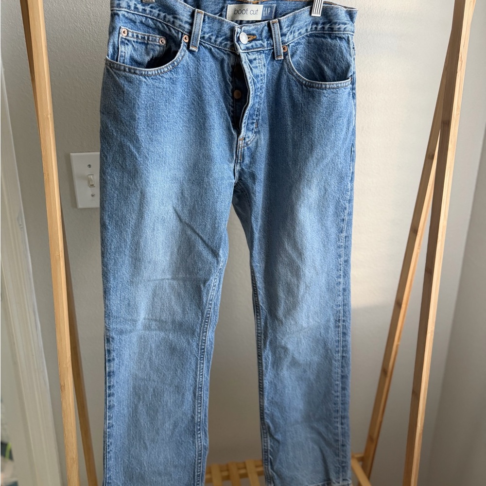 GAP Women's Light Blue Boyfriend Bootcut Jeans